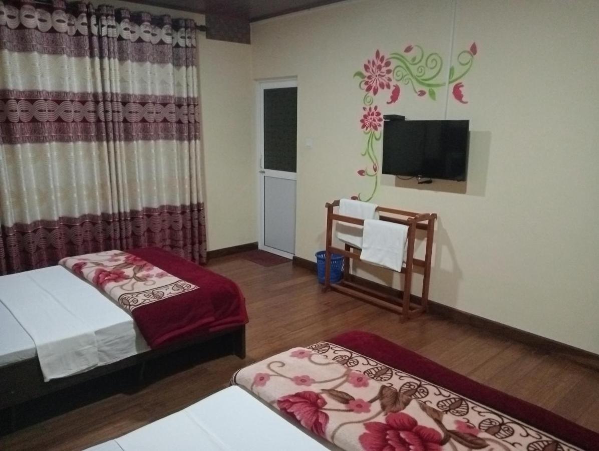 Thuvaraga Inn 누와라 엘리야 외부 사진
